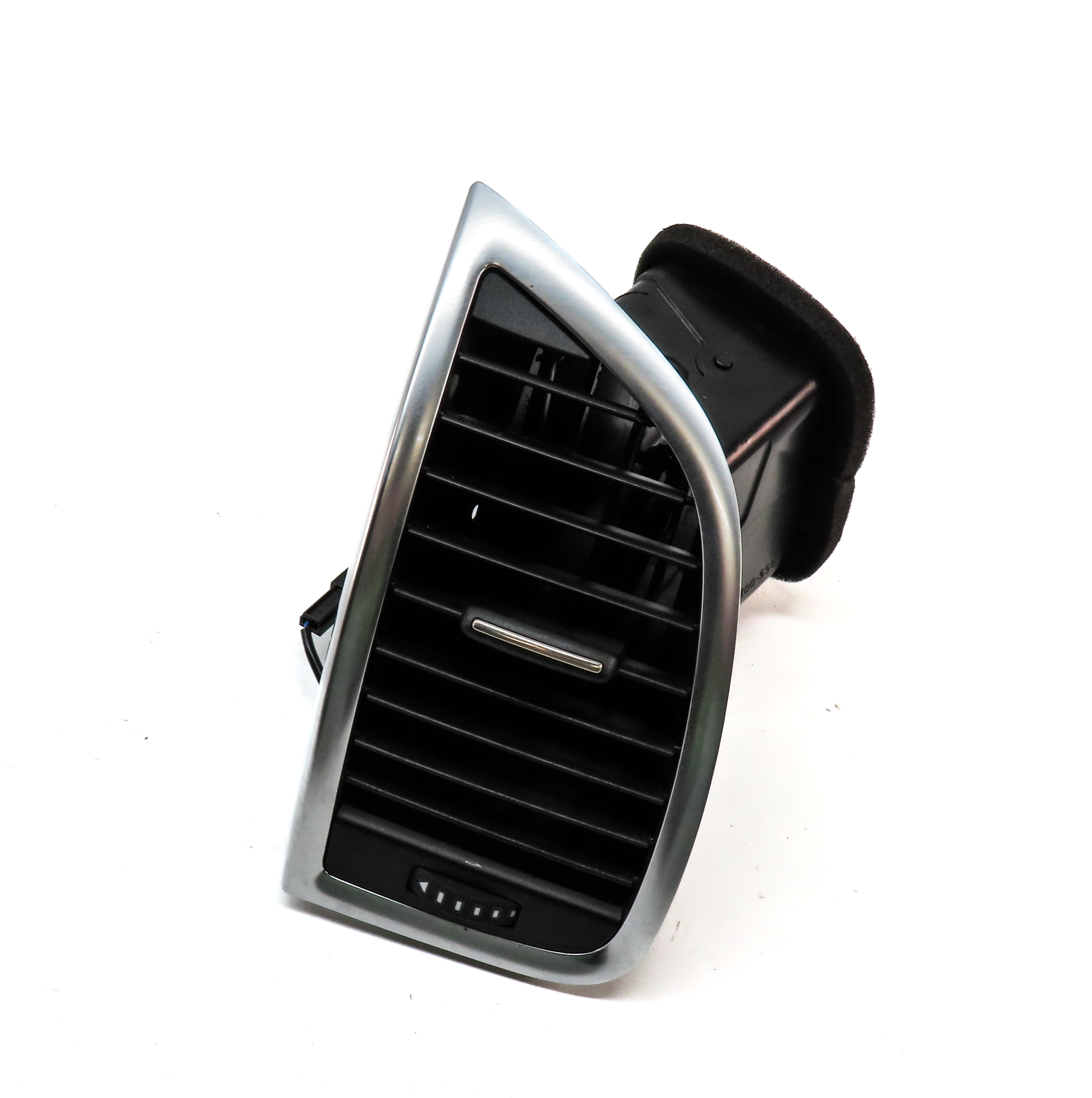 2015 AUDI Q7 PRESTIGE (4L) FRONT LEFT DRIVER DASH HEAT AIR AC HVAC VENT (Black) — exact item pictured